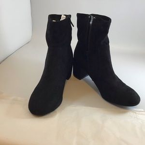 Wor women’s Carper booties with  block heel